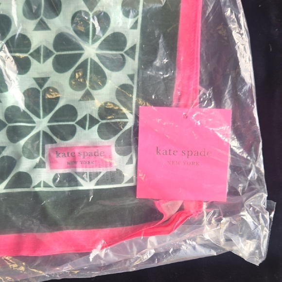 Kate Spade New York Flower Spade Cotton Silk Bandana Scarf - Picture 5 of 7
